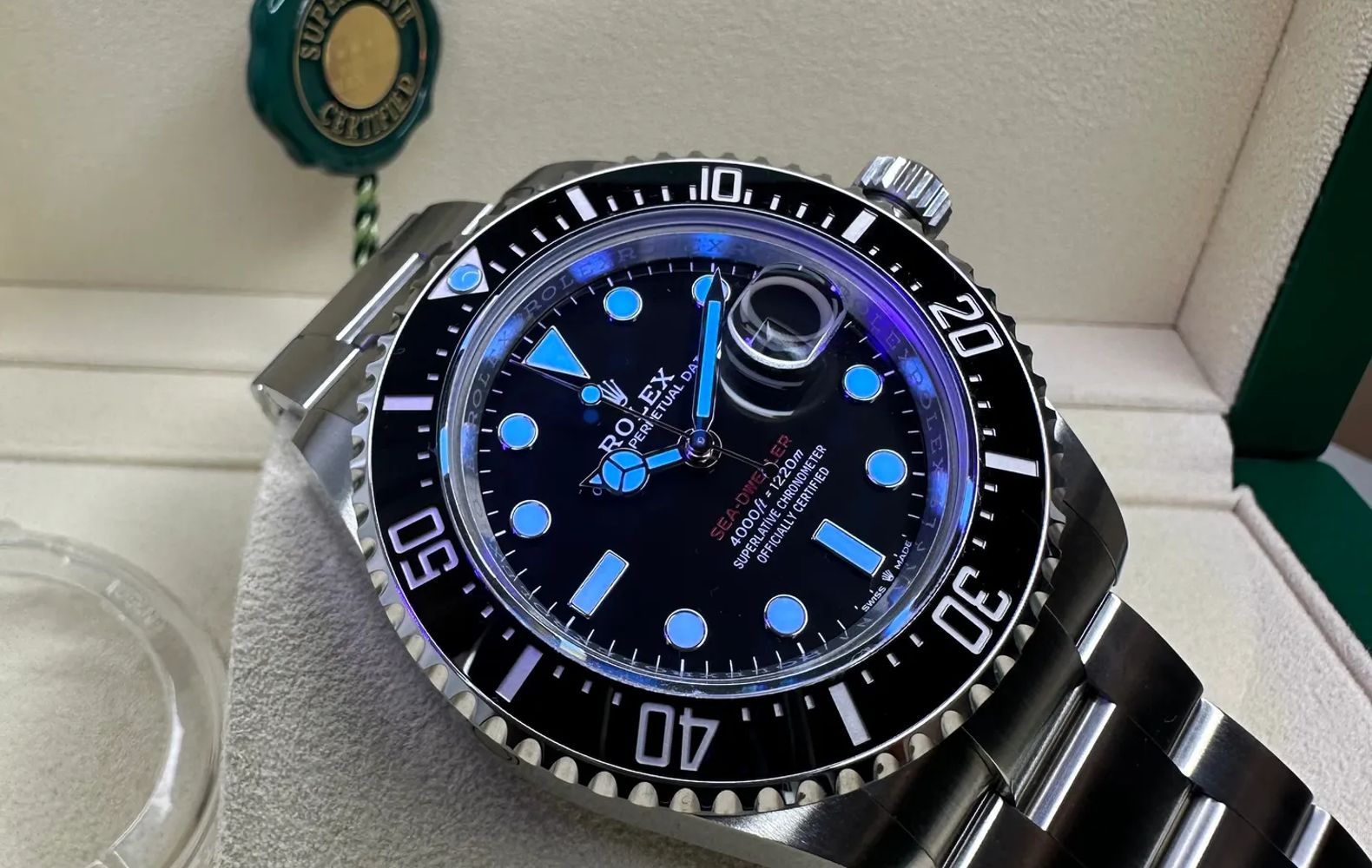 Sea dweller rolex on sale watch