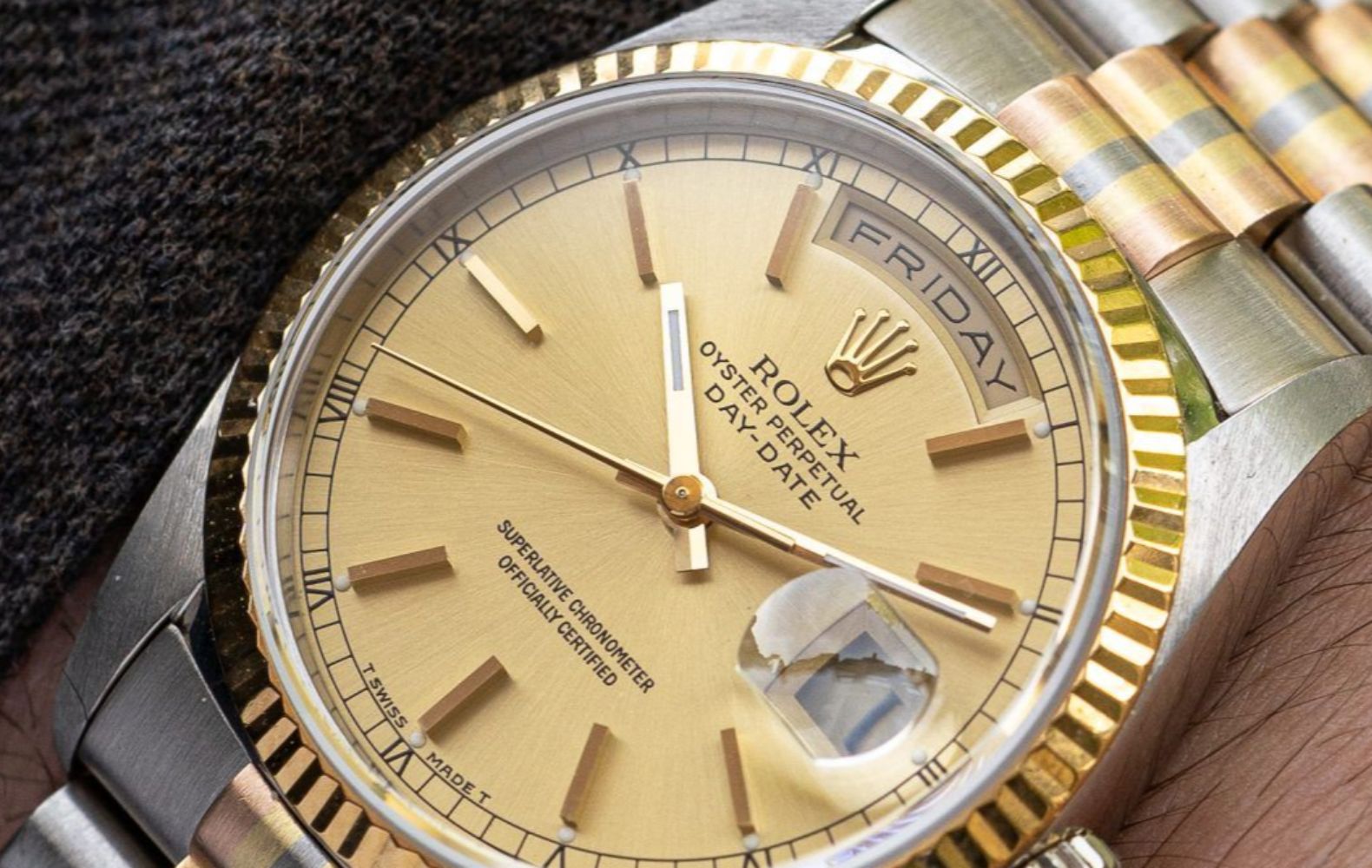 Date your rolex hotsell