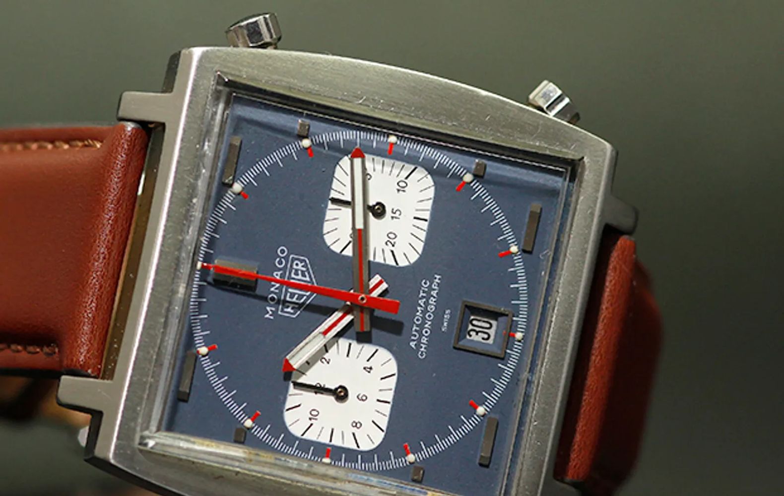 Affordable hotsell vintage chronograph