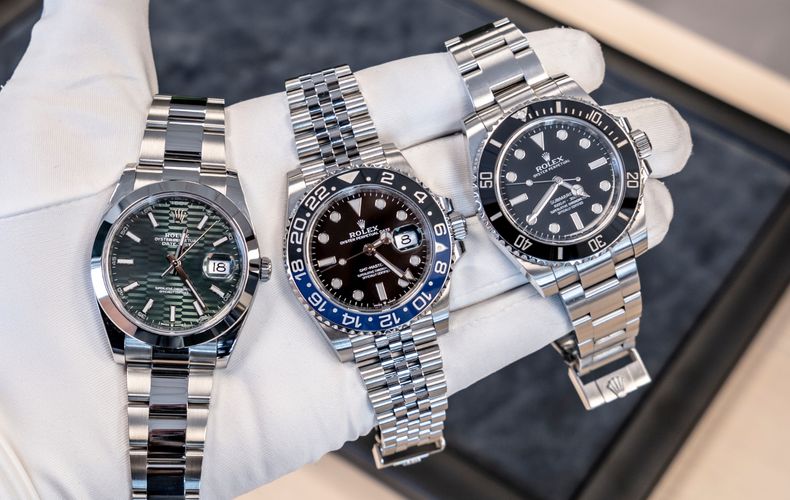 Best watches for large wrists best sale