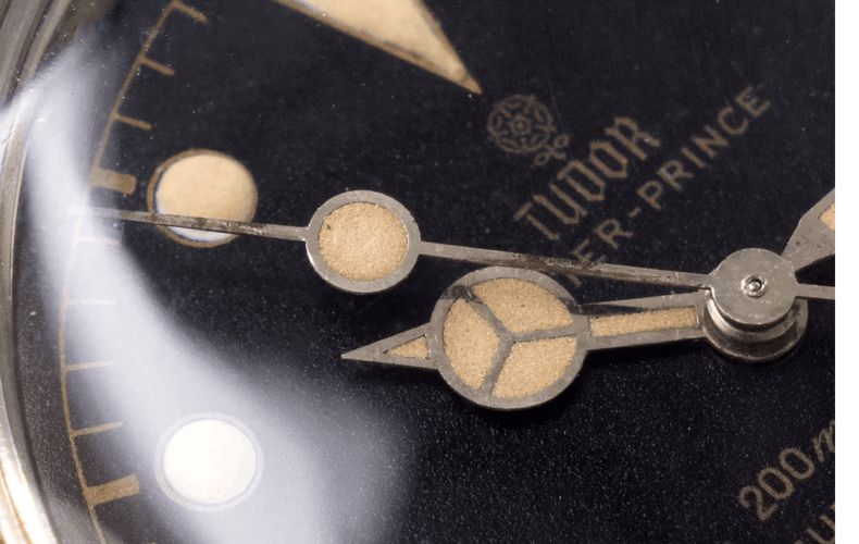 Radioattività negli orologi: Bagliore e storia