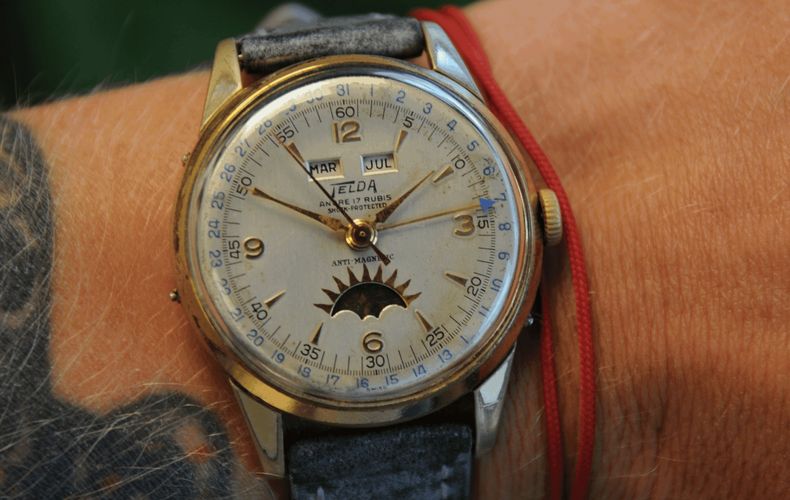 Tipi di Calendario degli Orologi: Dalle Complicazioni Triple a Quelle Perpetue