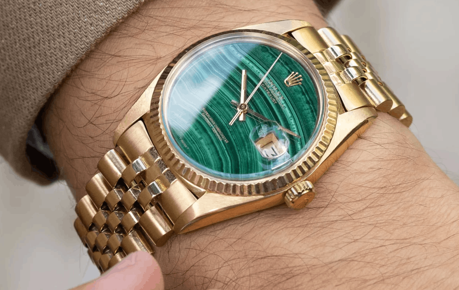 Unveiling Rolex s Bracelet Legacy From Oyster to Jubilee