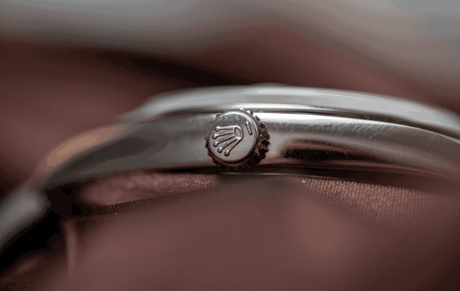 Guia da coroa do relógio: Tipos, funções e uso seguro, image size:1580x1000