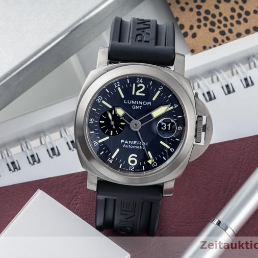 Officine panerai luminor 2024 gmt automatic price