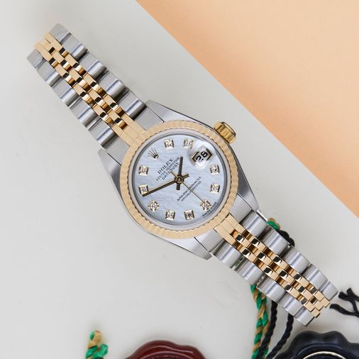 ROLEX DATEJUST 79173 3コマ Rolex Datejust Steel and Gold (two tone) 79173 | Stock 39677