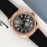 Rolex Sky-Dweller 336235 (2023) - 42 mm Rose Gold case (1/8)