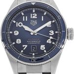 TAG Heuer Autavia WBE5116.EB0173 (2023) - Blue dial 42 mm Steel case (2/3)