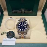 Rolex GMT-Master II 126713GRNR (2024) - Black dial 40 mm Gold/Steel case (1/6)