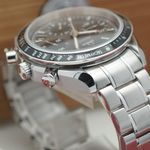 Omega Speedmaster Date 323.30.40.40.06.001 - (7/8)