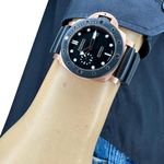 Panerai Luminor Submersible PAM02070 (2024) - Black dial 44 mm Rose Gold case (3/8)