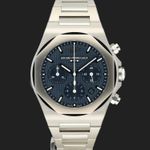 Girard-Perregaux Laureato 81020-11-431-11A (2026) - Blue dial 43 mm Steel case (2/8)
