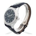 Patek Philippe Annual Calendar 5147G-001 (2022) - Blue dial 39 mm White Gold case (2/7)