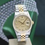 Rolex Datejust 36 16233 (1996) - Champagne dial 36 mm Gold/Steel case (6/8)