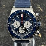 Breitling Chronomat AB0136161C1S1 (2026) - Blue dial 44 mm Steel case (2/8)