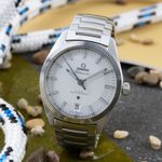 Omega Globemaster 130.30.39.21.02.001 (2016) - Zilver wijzerplaat 39mm Staal (1/8)