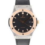 Hublot Classic Fusion 542.NO.1181.LR (2017) - Zwart wijzerplaat 42mm Titanium (1/3)