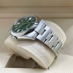 Rolex Oyster Perpetual 41 124300 (2024) - Green dial 41 mm Steel case (5/8)
