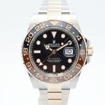 Rolex GMT-Master II 126711CHNR (2023) - Black dial 40 mm Gold/Steel case (1/7)