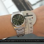 Rolex Oyster Perpetual 34 114200 (2019) - 34mm Staal (2/8)