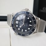 Omega Seamaster Diver 300 M 210.30.42.20.03.002 (2023) - Blue dial 42 mm Steel case (4/8)