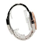 Rolex GMT-Master II 126711CHNR (2022) - Black dial 40 mm Gold/Steel case (6/8)