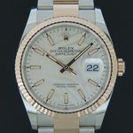 Rolex Datejust 36 126231 (2021) - Silver dial 36 mm Gold/Steel case (2/4)