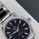 Omega Seamaster Aqua Terra 220.10.41.21.01.001 (2019) - Black dial 41 mm Steel case (3/8)