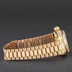 Rolex Lady-Datejust 69178 (1994) - Pink dial 26 mm Yellow Gold case (6/8)