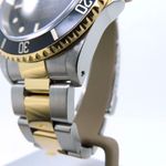 Rolex Submariner Date 16613 (1998) - Black dial 40 mm Gold/Steel case (7/8)