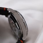 Breguet Type XX - XXI - XXII 3815TI/HO/3ZU (2022) - Black dial 42 mm Titanium case (8/8)