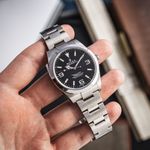 Rolex Explorer 214270 (2017) - Black dial 39 mm Steel case (3/8)