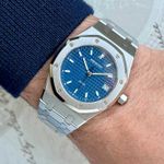 Audemars Piguet Royal Oak 14790 (2001) - Blauw wijzerplaat 36mm Staal (4/8)