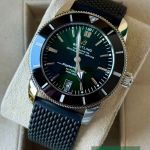 Breitling Superocean Heritage II 42 AB2010121L1S1 (2023) - Green dial 42 mm Steel case (3/7)