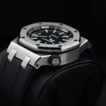 Audemars Piguet Royal Oak Offshore Diver 15710ST - (7/8)