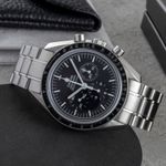 Omega Speedmaster Professional Moonwatch 311.30.42.30.01.006 - (2/8)