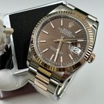 Rolex Datejust 36 126231 (2024) - Brown dial 36 mm Gold/Steel case (1/8)