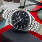 Omega Seamaster Aqua Terra 231.10.42.22.01.001 (Unknown (random serial)) - Black dial 42 mm Steel case (2/8)