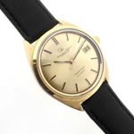 IWC Yacht Club 811A (1965) - Champagne dial 36 mm Yellow Gold case (5/8)