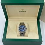 Rolex Sky-Dweller 336934 (2024) - Blue dial 42 mm Gold/Steel case (4/8)