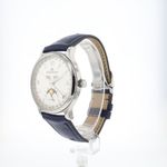 Jaeger-LeCoultre Master Calendar 140.8.98.S (2013) - Silver dial 37 mm Steel case (2/6)