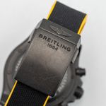 Breitling Avenger Hurricane XB0180 (2019) - Black dial 45 mm Carbon case (3/5)