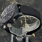 IWC Pilot Chronograph Top Gun IW389101 (2025) - Zwart wijzerplaat 45mm Keramiek (5/8)