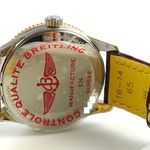 Breitling Navitimer U77320E61A1P1 (2024) - Parelmoer wijzerplaat 32mm Staal (5/7)