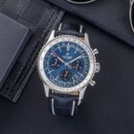 Breitling Navitimer AB0121 (2019) - 43mm Staal (1/8)