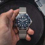 Omega Seamaster Diver 300 M 210.30.42.20.03.002 (2023) - Blue dial 42 mm Steel case (4/8)