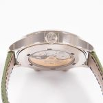 Patek Philippe Calatrava 5524G-010 (2025) - Beige dial 42 mm White Gold case (6/8)