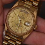 Rolex Day-Date 36 18238 (1993) - Champagne dial 36 mm Yellow Gold case (6/8)