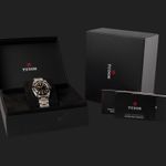 Tudor Black Bay 54 79000N (2026) - Black dial 37 mm Steel case (8/8)