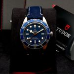 Tudor Black Bay Fifty-Eight 79030B (2020) - Blue dial 39 mm Steel case (2/2)